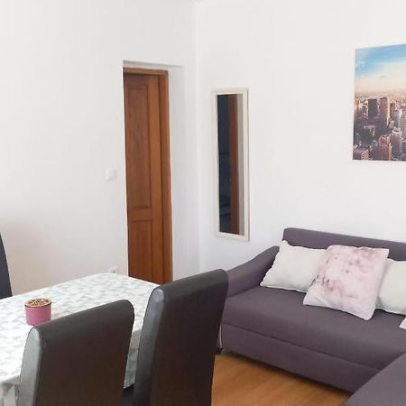 Apartments Pipi Pakoštane Εξωτερικό φωτογραφία