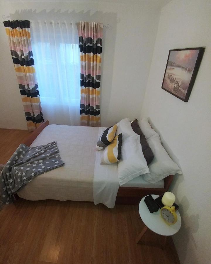 Apartments Pipi Pakoštane Εξωτερικό φωτογραφία