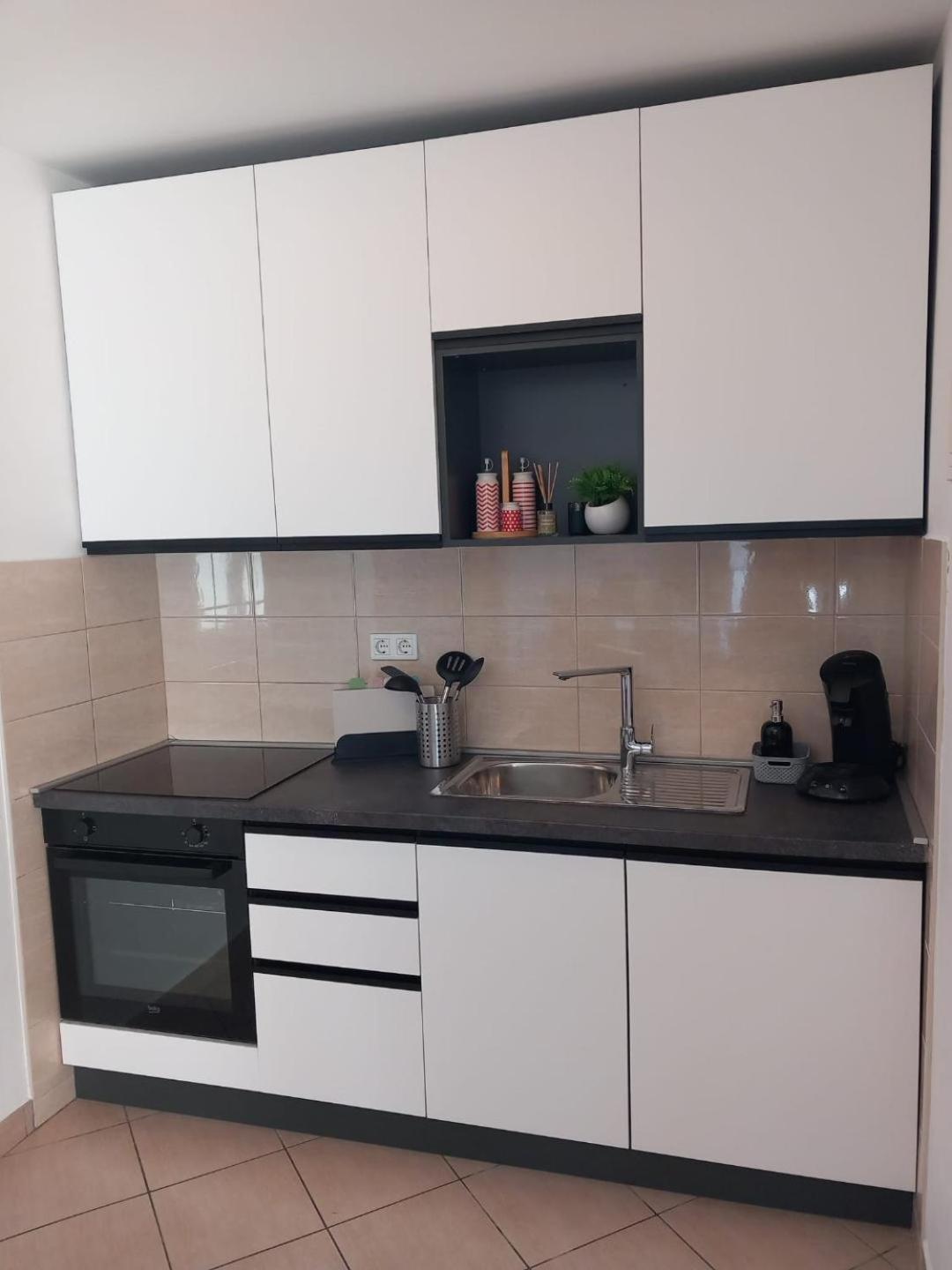Apartments Pipi Pakoštane Εξωτερικό φωτογραφία