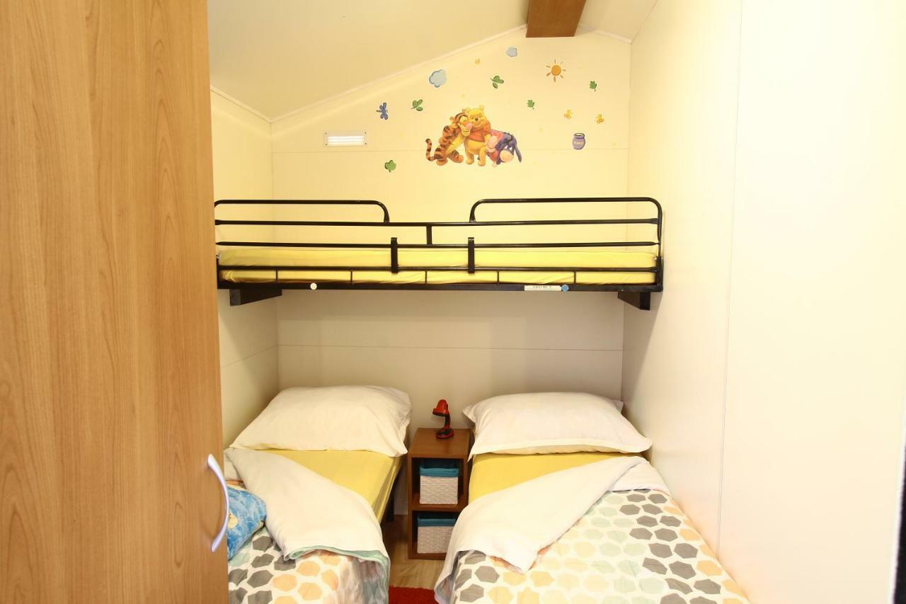 Apartments Pipi Pakoštane Εξωτερικό φωτογραφία