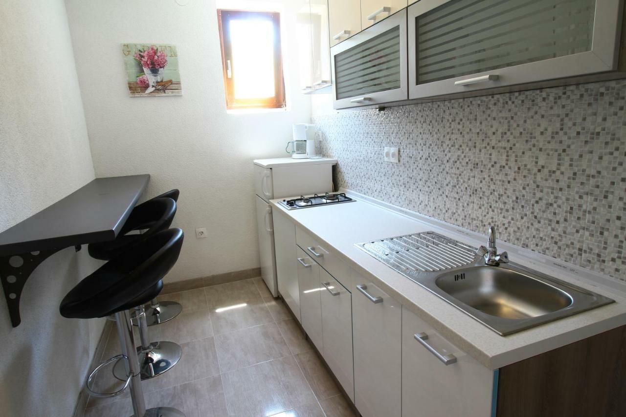 Apartments Pipi Pakoštane Εξωτερικό φωτογραφία